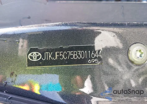 2011 Scion Tc z USA, uszkodzony, nr VIN JTKJF5C75B3011644